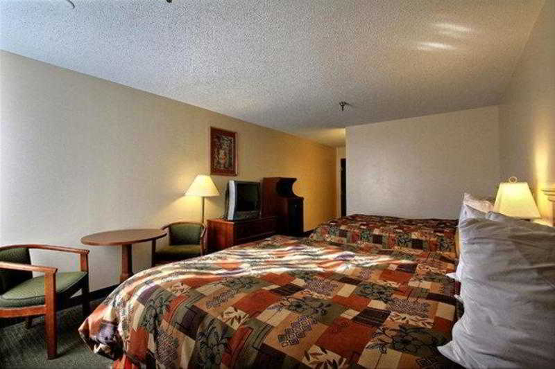 Days Inn & Suites By Wyndham Mt Pleasant Mount Pleasant Szoba fotó